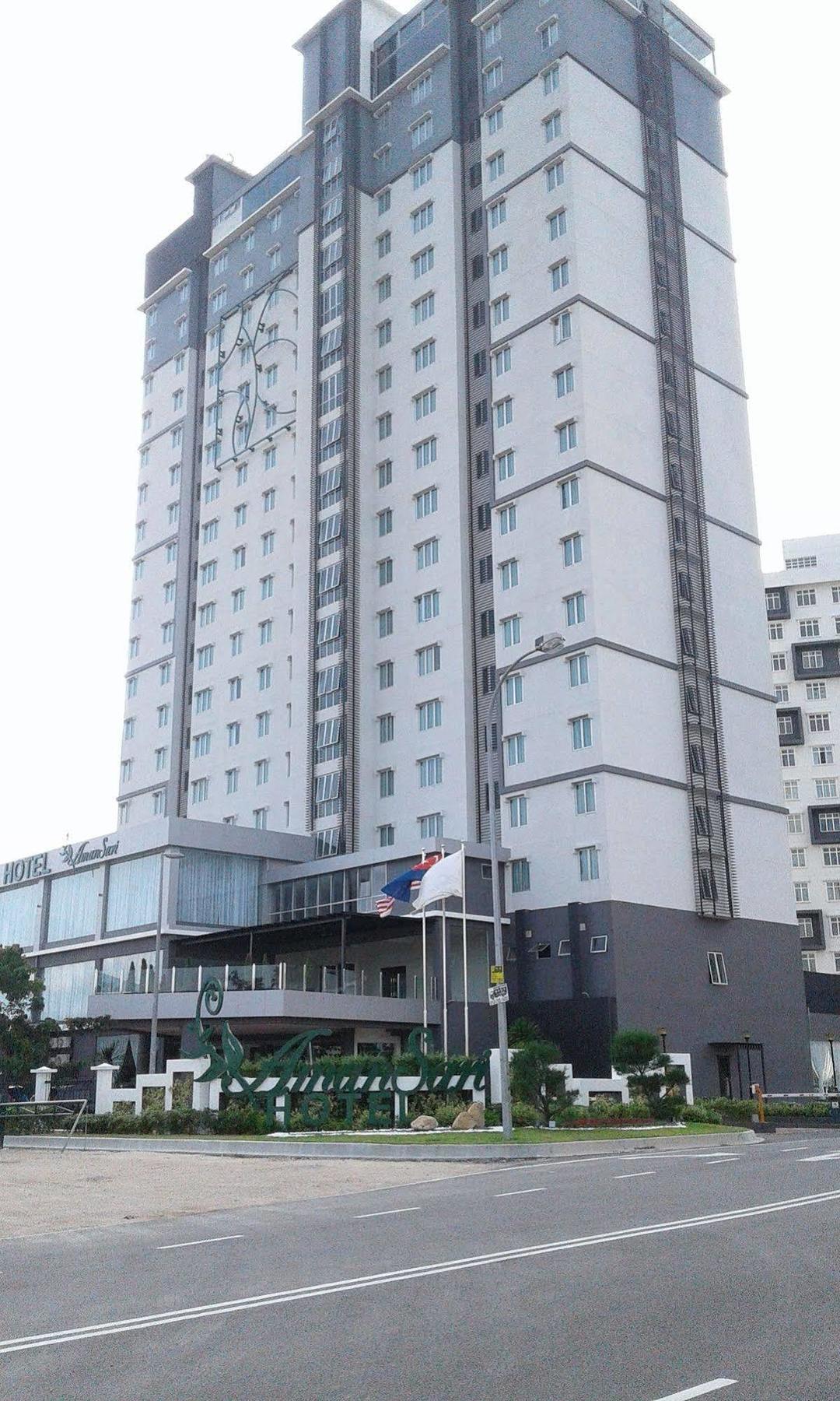 Amansari Hotel Nusajaya Exterior foto