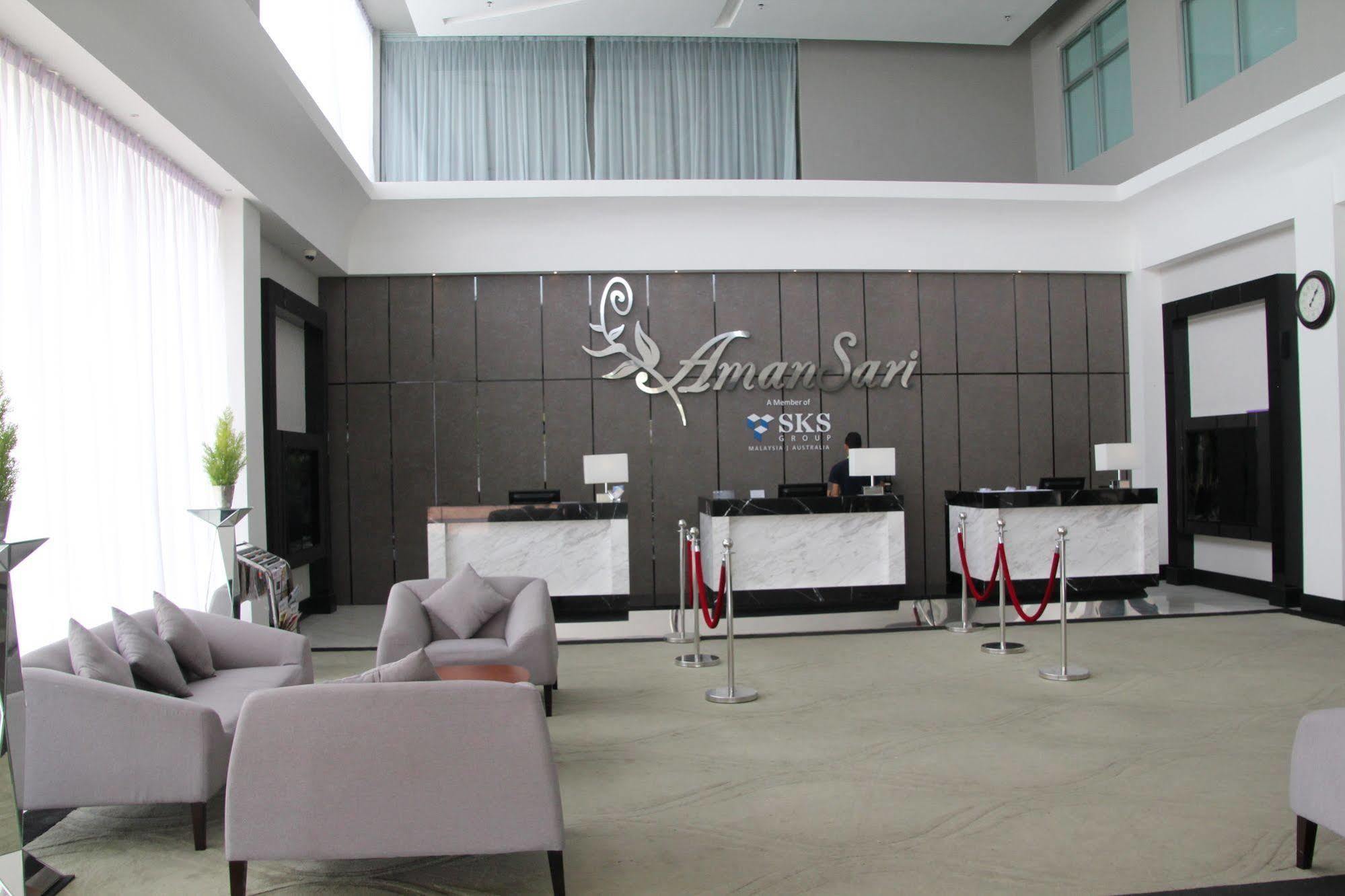 Amansari Hotel Nusajaya Exterior foto